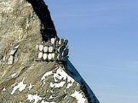 Tests underway on the world's highest solar power station