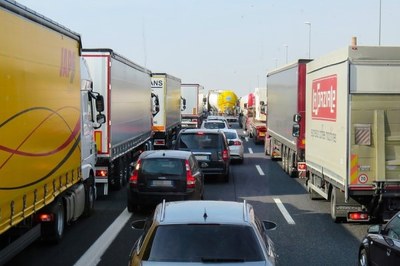 Il trasporto merci deve essere trasferito su rotaia