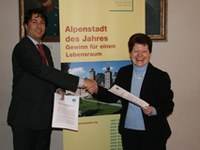 Città alpine dell'anno e Convenzione delle Alpi rafforzano la loro cooperazione