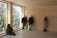 Punto di vista della CIPRA:  Bioarchitetti alla scoperta del Vorarlberg: contagiati da buone idee