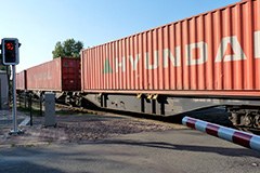 Trasporto merci su ferro Italia-Svizzera: discussioni e perplessità.