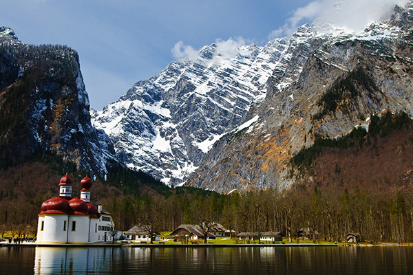 Modellare lo spazio economico delle regioni di montagna
