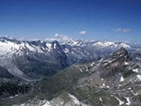 Protocollo dei trasporti in porto - la Convenzione delle Alpi attende l'attuazione