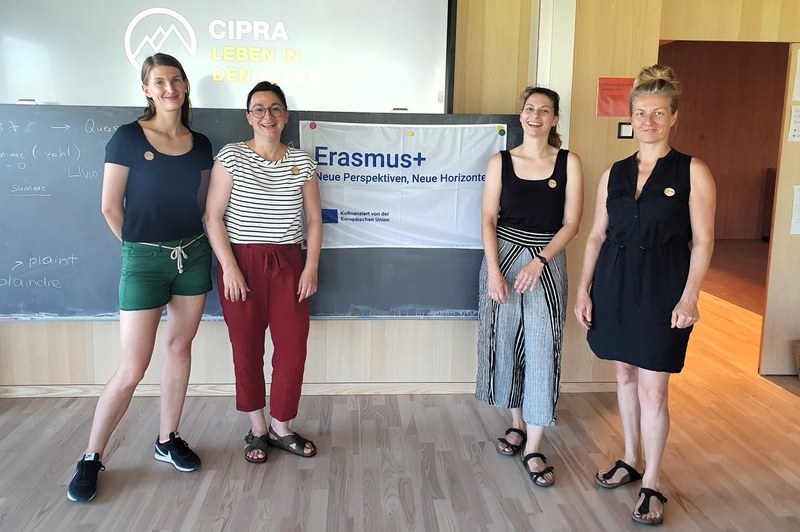 Alpen von morgen: Schüler:innen des Gymnasiums Vaduz/LI diskutieren im Juli im Workshop über die Zukunft. © CIPRA