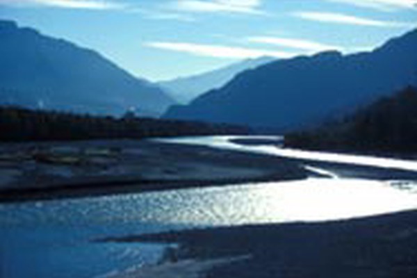 Internationale Veranstaltungen zum Thema Wasser in Gebirgen