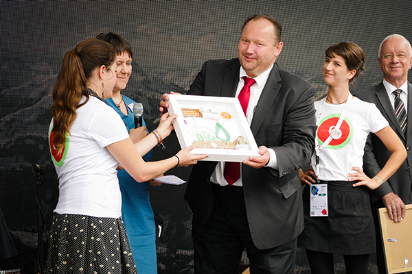 Bühne frei für die Jugend