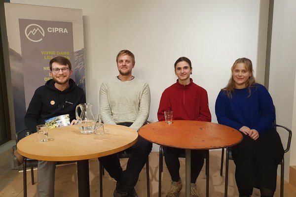 Mehr Gehör für junge Leute