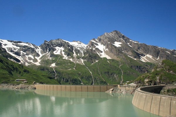 Strom frisst Landschaft