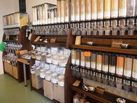 Brez ovitkov in nepotrebne krame, prosim!