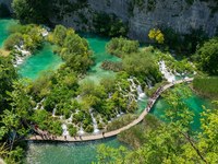 Podnebni mostovi v Jugovzhodno Evropo