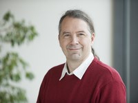 Stališče: Statistične igrice zamegljujejo pogled na bistvo problemov