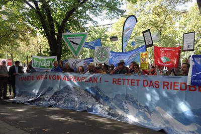 V prihodnost z Alpsko konvencijo in Alpskim načrtom