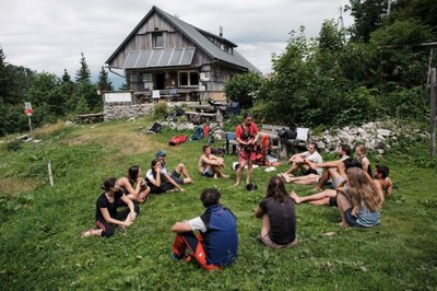 Ženske gorske reševalke