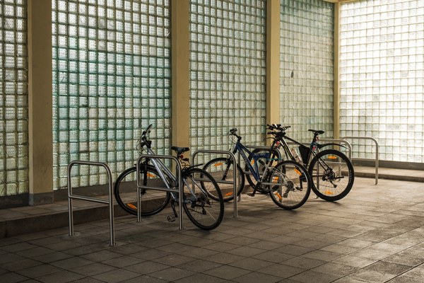 Porodnišnica Kranj na poti trajnostne mobilnosti: vsak prihod je rojstvo nove navade